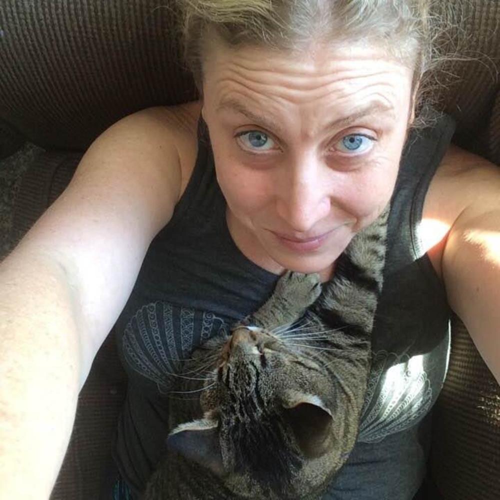 Meet your Posher, Sandra